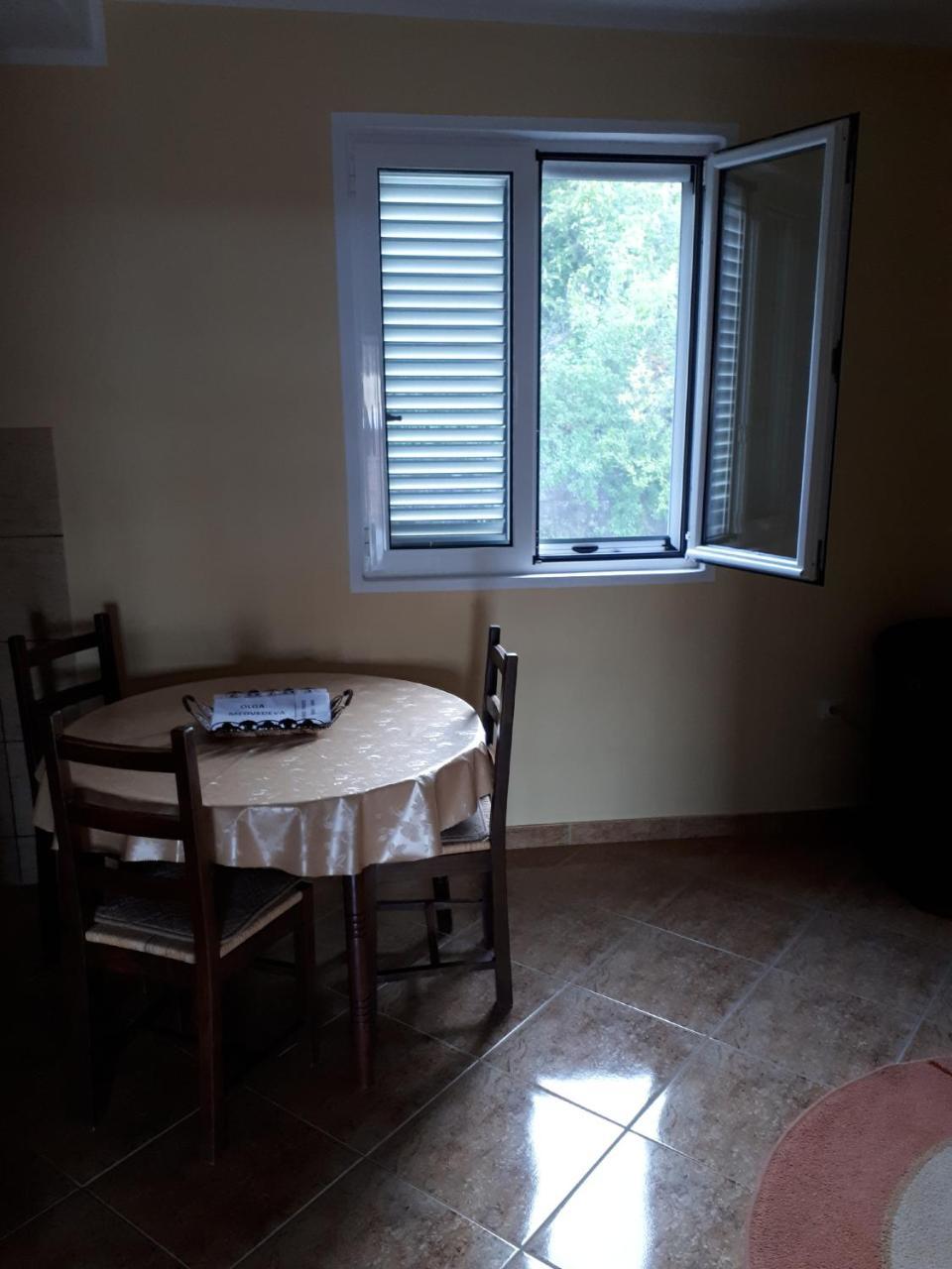 Apartment Dubrava Tivat Exterior foto